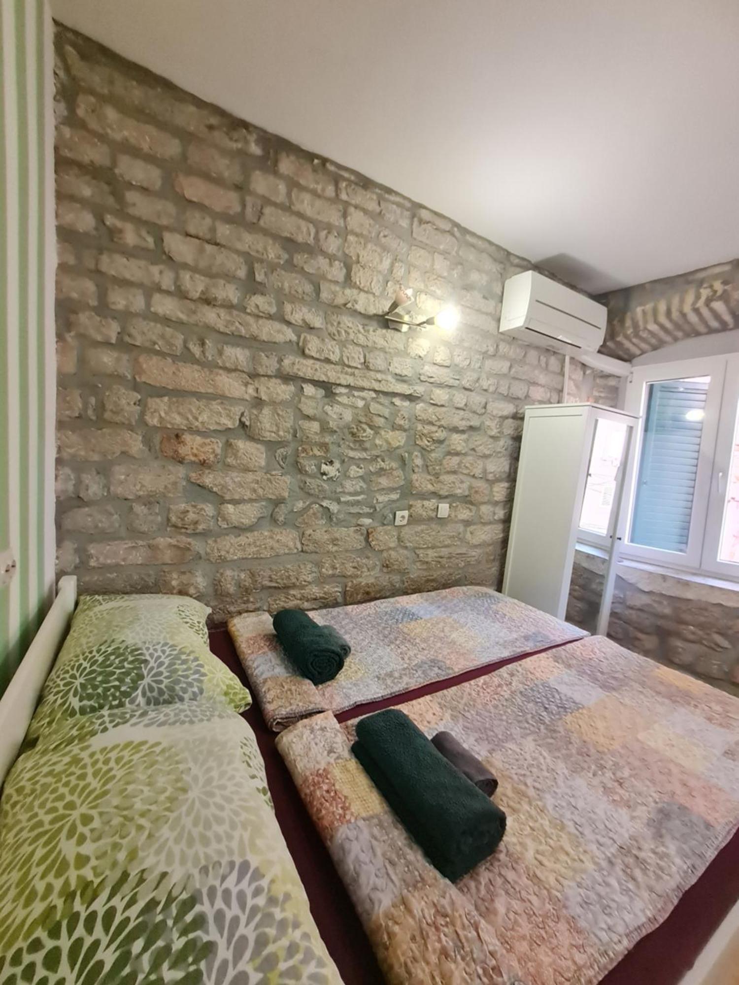 Rooms & Studio Apartments شيبينيك المظهر الخارجي الصورة
