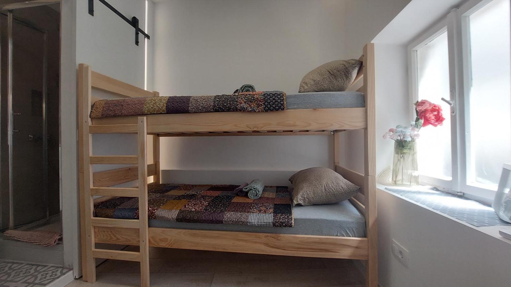 Rooms & Studio Apartments شيبينيك الغرفة الصورة