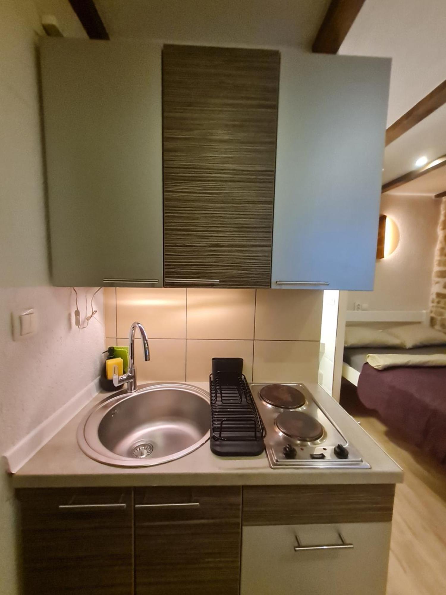 Rooms & Studio Apartments شيبينيك الغرفة الصورة