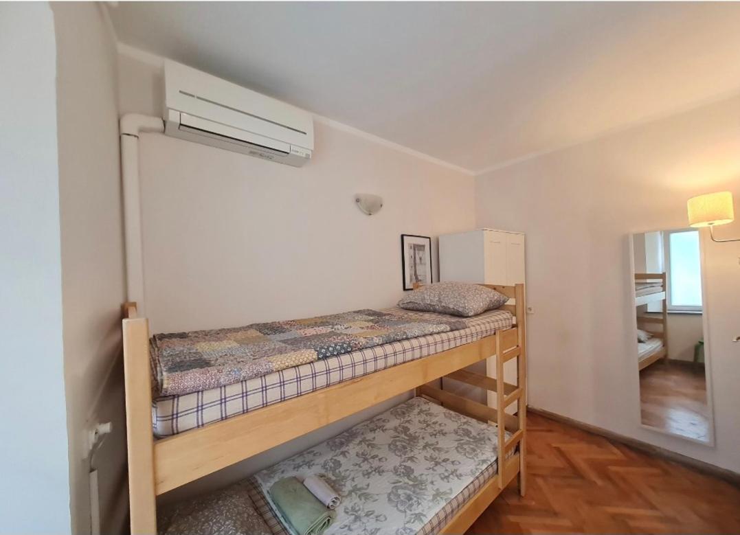 Rooms & Studio Apartments شيبينيك الغرفة الصورة